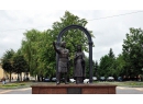 Памятник основателям Кобрина. Достопримечательности Кобрин.